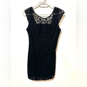 Hollister Navy Open Back Lace Dress Size 00‎